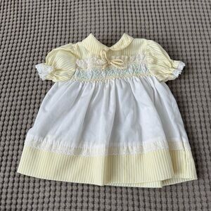 Vintage Polly Finders smocked Peter Pan collar puff sleeve dress 6-9m